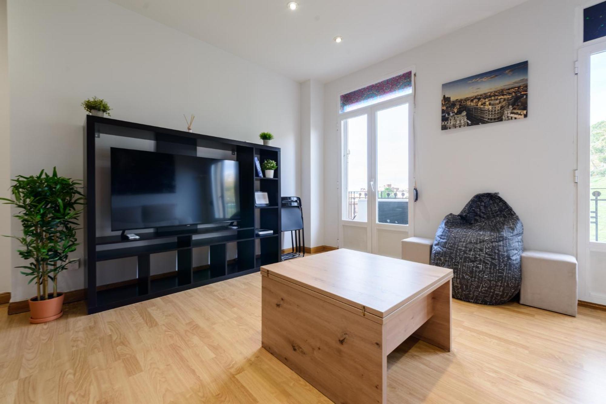 Апартаменти Amplio Piso En Madrid Centro Con Vistas Al Templo De Debod Екстер'єр фото